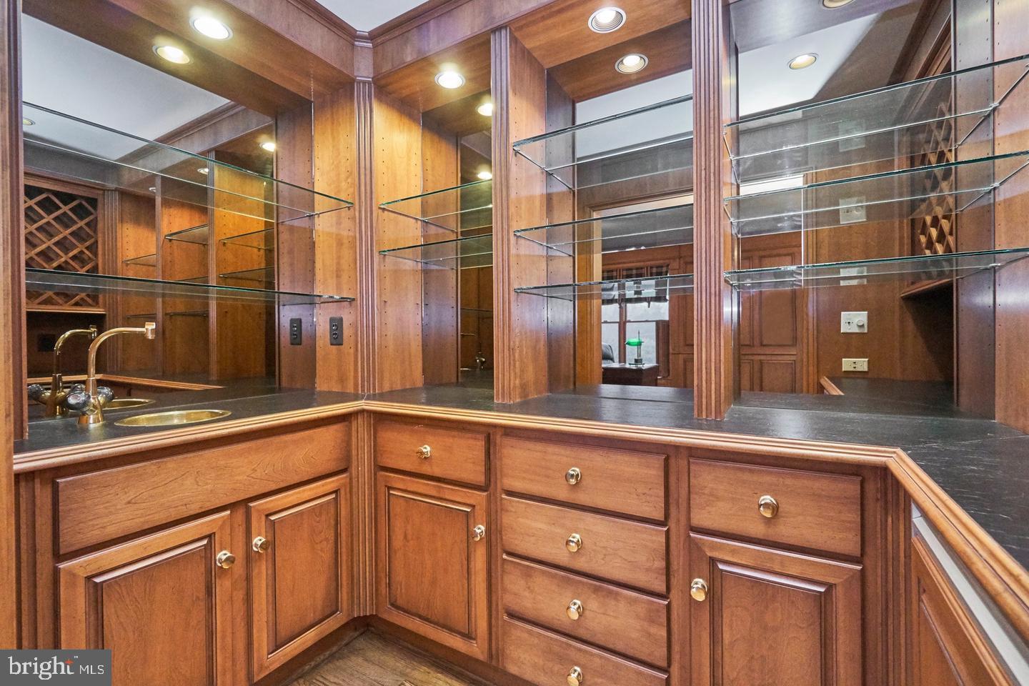 6830 Clifton Road Clifton, VA 20124 - Photo 21 of 85 Full Bar right off the family room & Living room