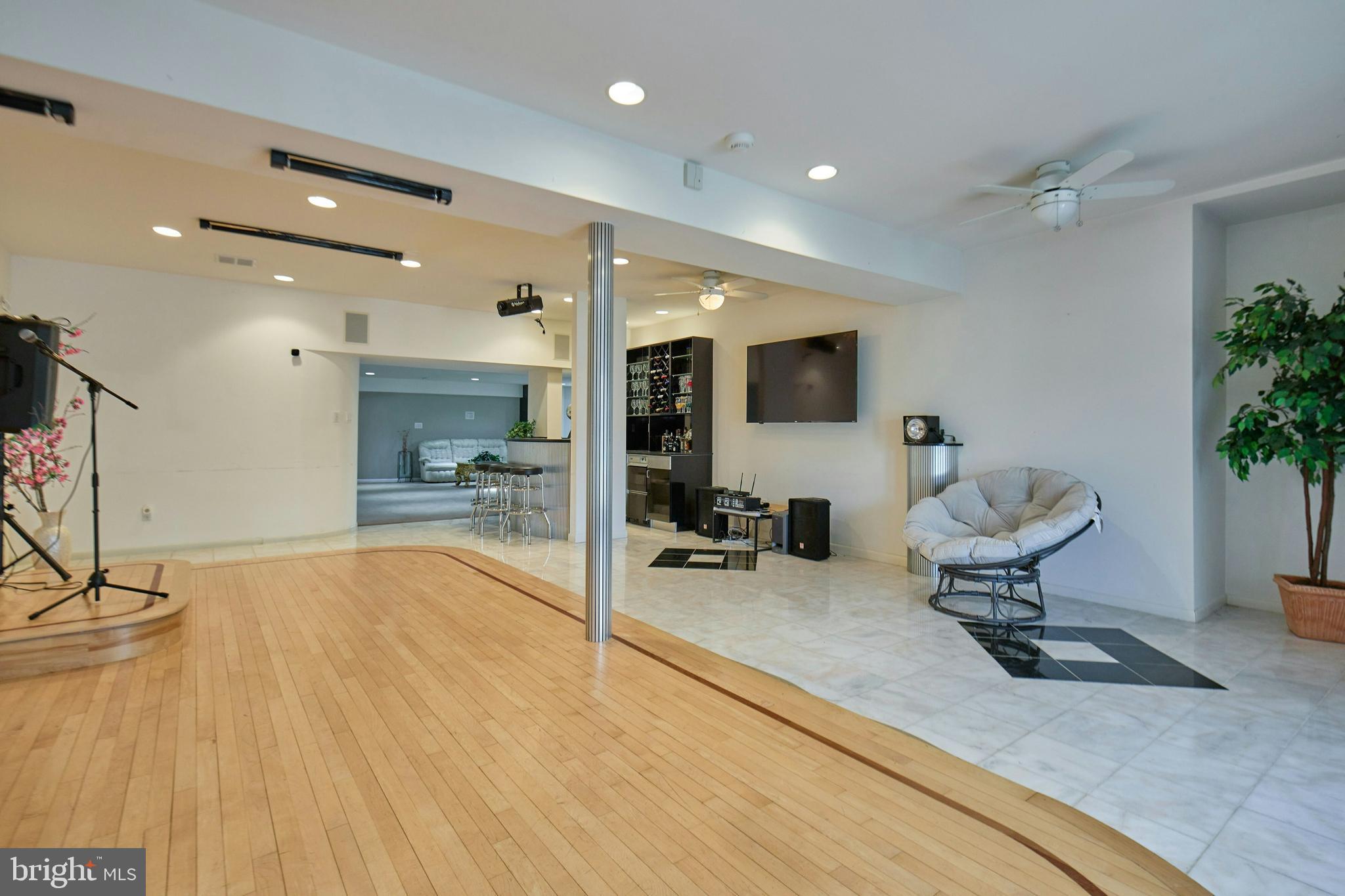 6830 Clifton Road Clifton, VA 20124 - Photo 48 of 85