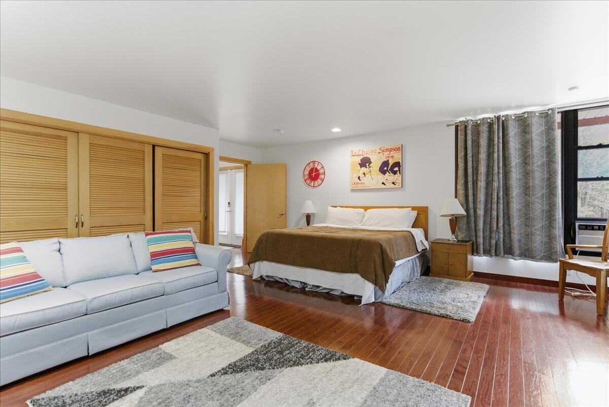 36 Mountain Valley Road Bethel, ME 04217 - Photo 66 of 99 066-5_primary_bedroom_k