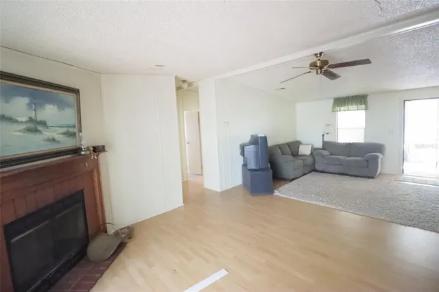 $124,990 | 13711 Northeast 247th Court, Salt Springs, FL 32134