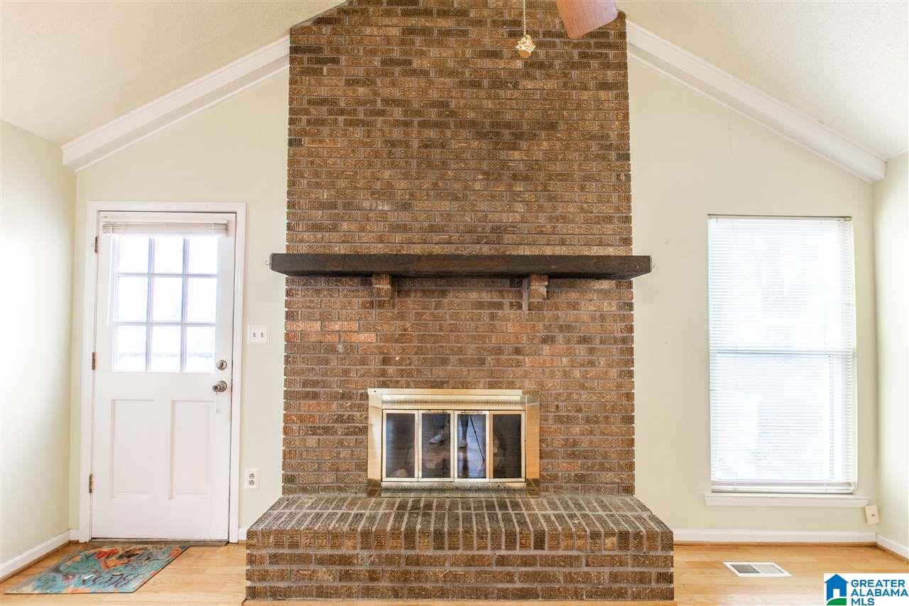1041 Caribbean Circle Alabaster, AL 35007 - Photo 6 of 28