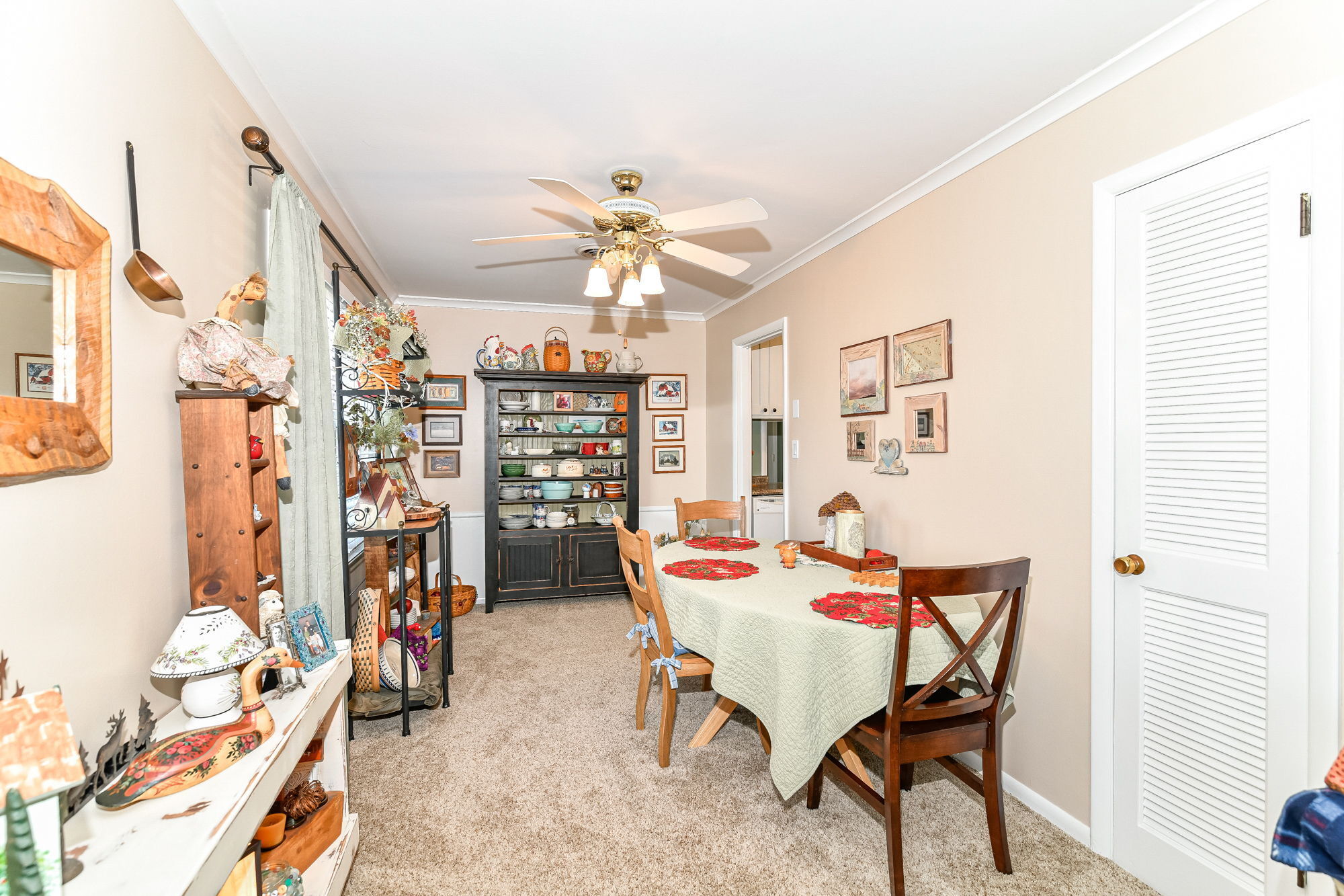 2804 Greenbriar Road Anderson, IN 46011 - Photo 8 of 31