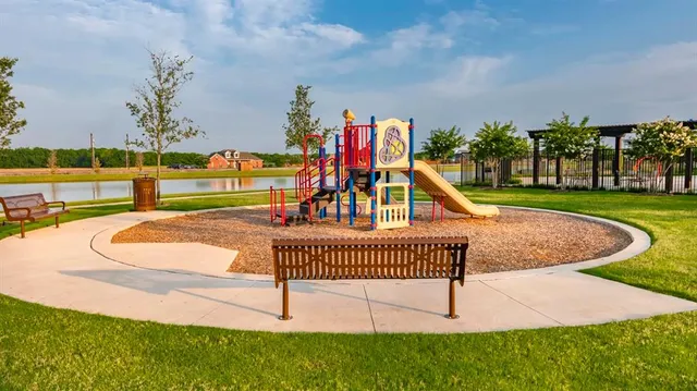 $1,750 | 810 Shear Drive, Royse City, TX 75189