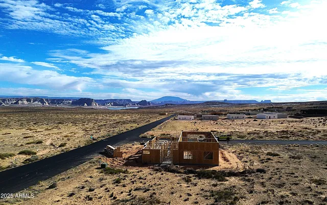 $620,000 | 142 Dunn Drive, Page, AZ 86040