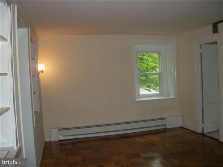 432 Fretz Road Perkasie, PA 18944 - Photo 12 of 25 Family Room