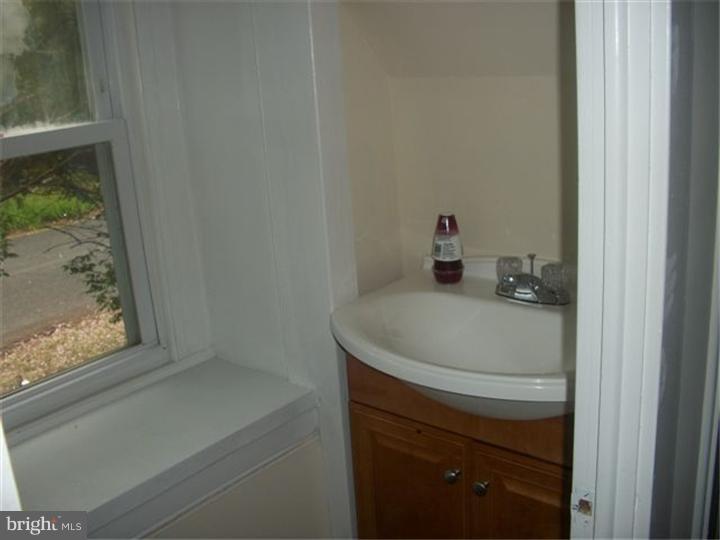 432 Fretz Road Perkasie, PA 18944 - Photo 16 of 25 Half Bath