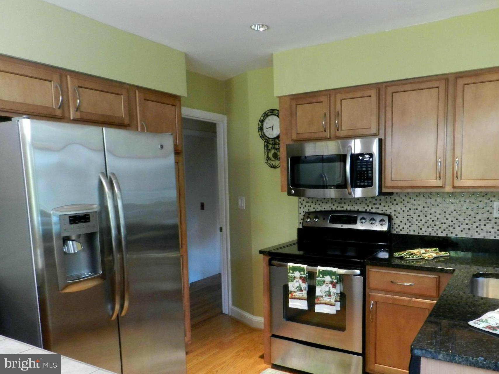 13224 Bregman Road Silver Spring, MD 20904 - Photo 7 of 29 Kitchen