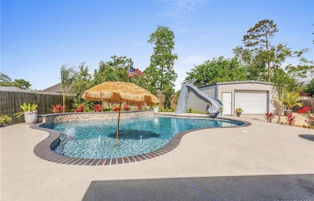 2989 Davis Road Westlake, LA 70669 - Photo 2 of 7 Gallery Image 2