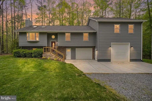 $492,500 | 10464 Eisenhower Drive, King George, VA 22485