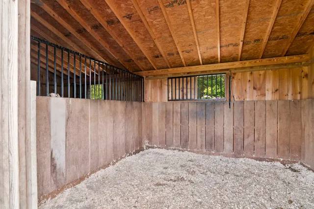 $549,000 | 335 Tinmouth Road, Danby, VT 05739