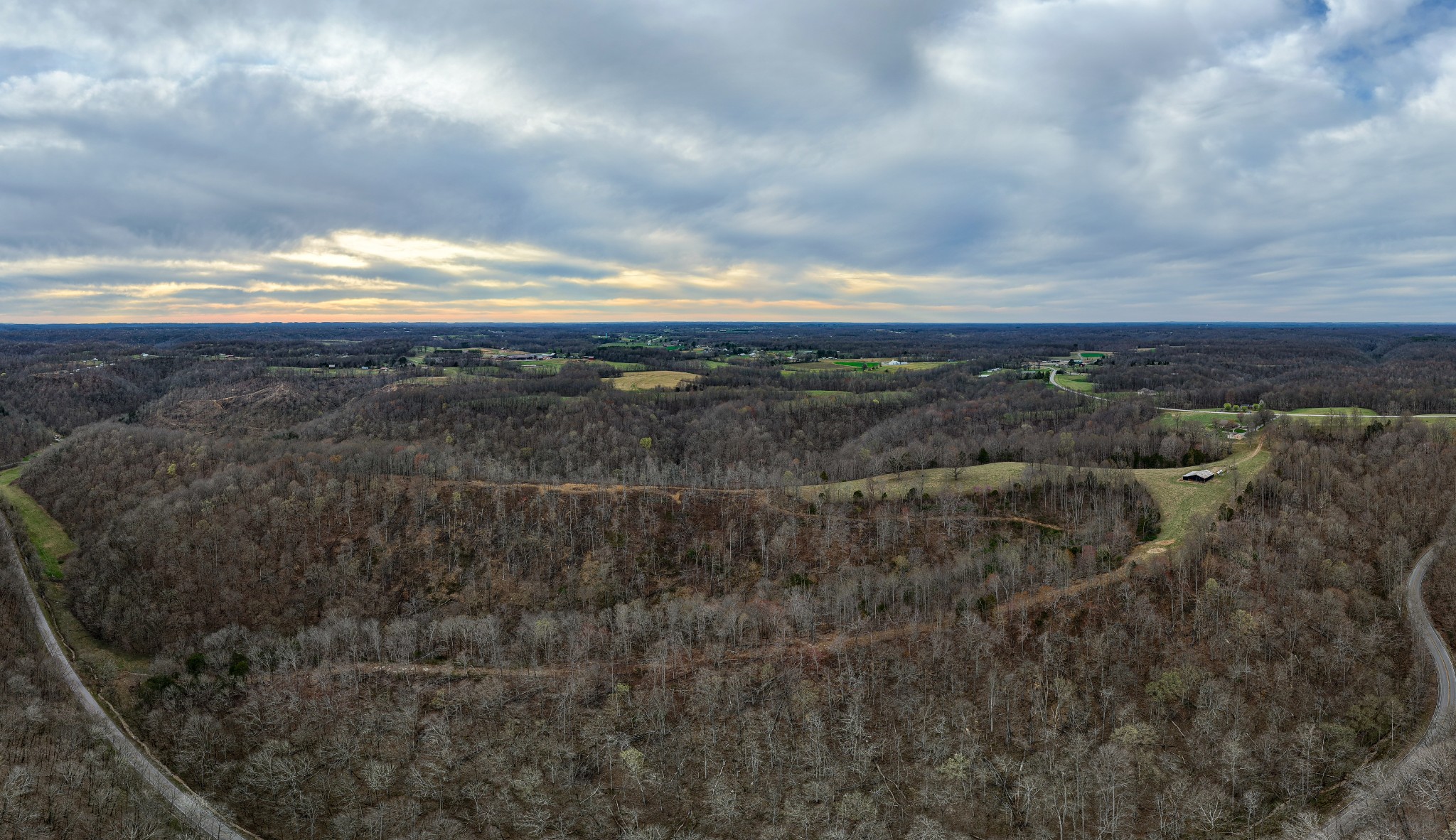 1438 Wartrace Road Pleasant Shade, TN 37145 - Photo 10 of 44 a view of city and mountain