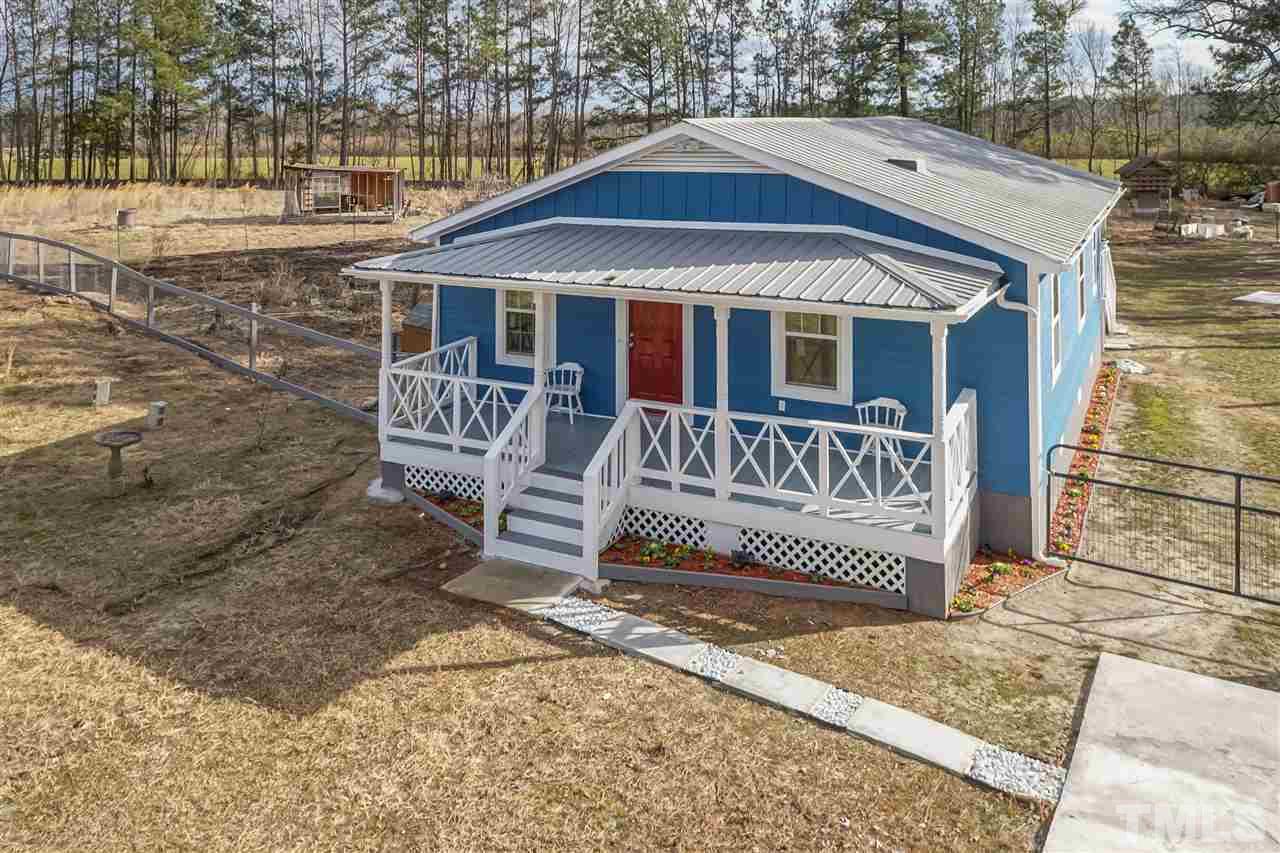 112 Hight Road Louisburg, NC 27549 - Photo 4 of 29 Gallery Image 4