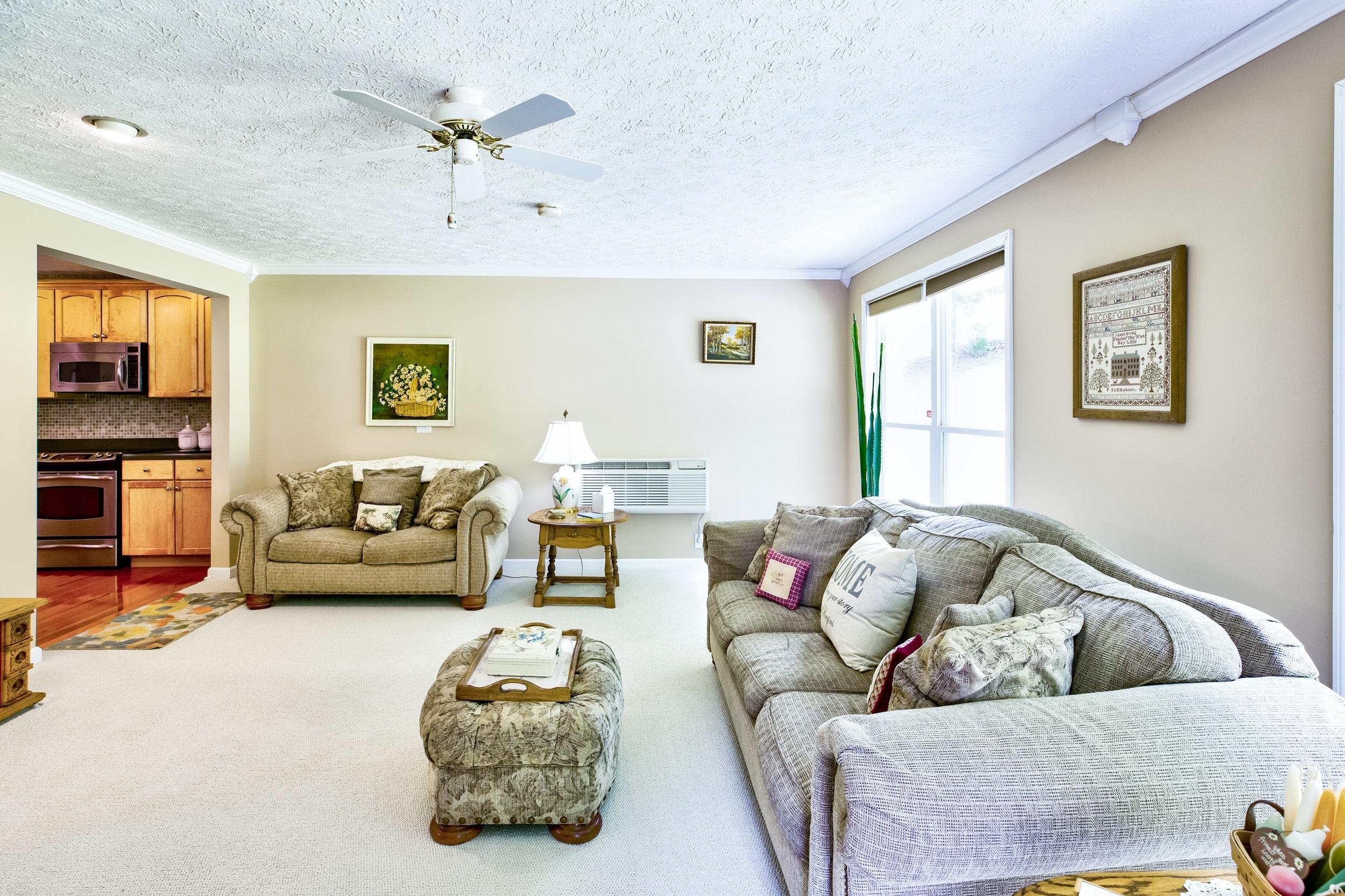 192 Davis Chapel Road La Follette, TN 37766 - Photo 20 of 36 192 Davis Chapel Road-17