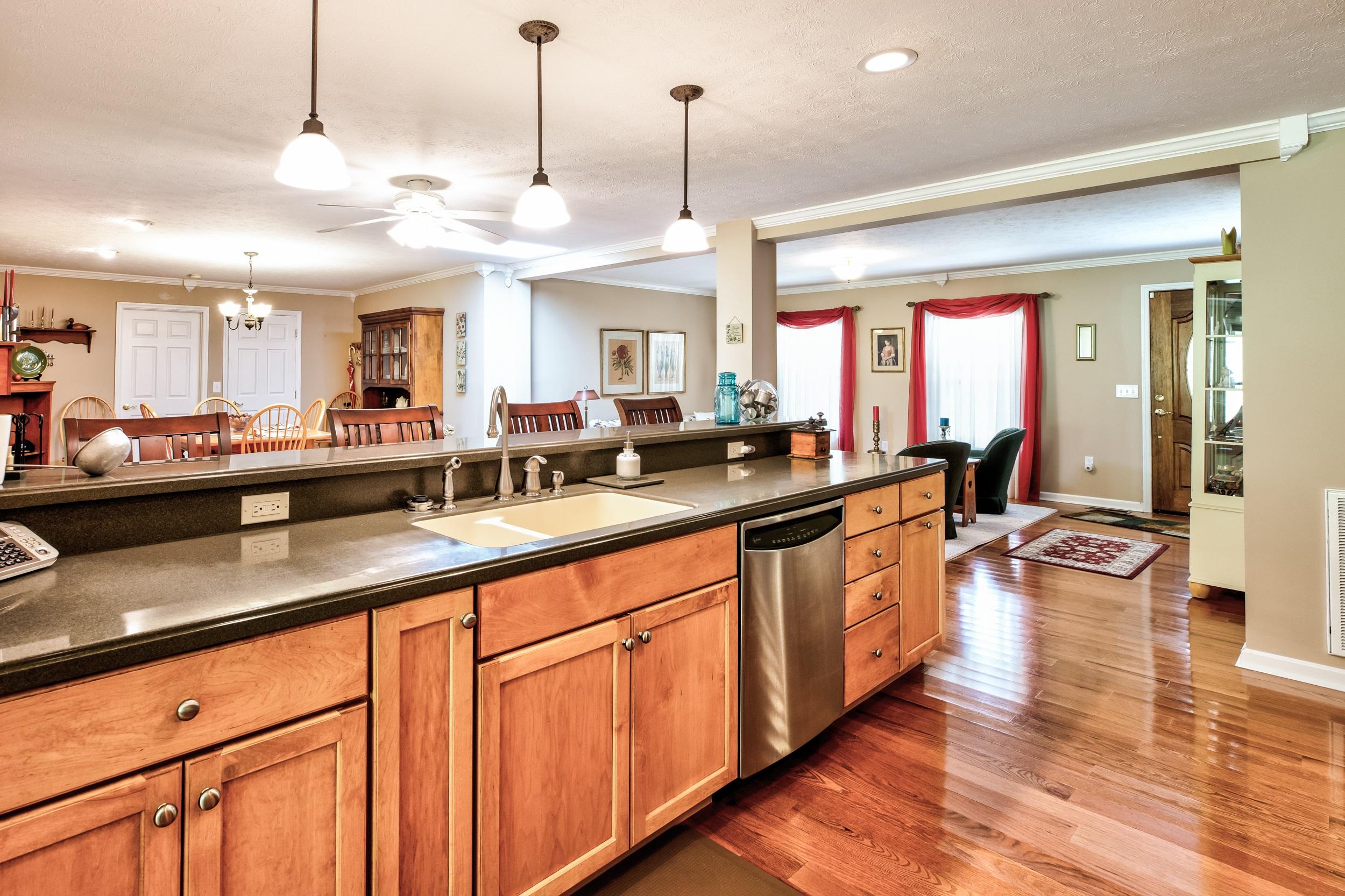 192 Davis Chapel Road La Follette, TN 37766 - Photo 7 of 36 192 Davis Chapel Road-12