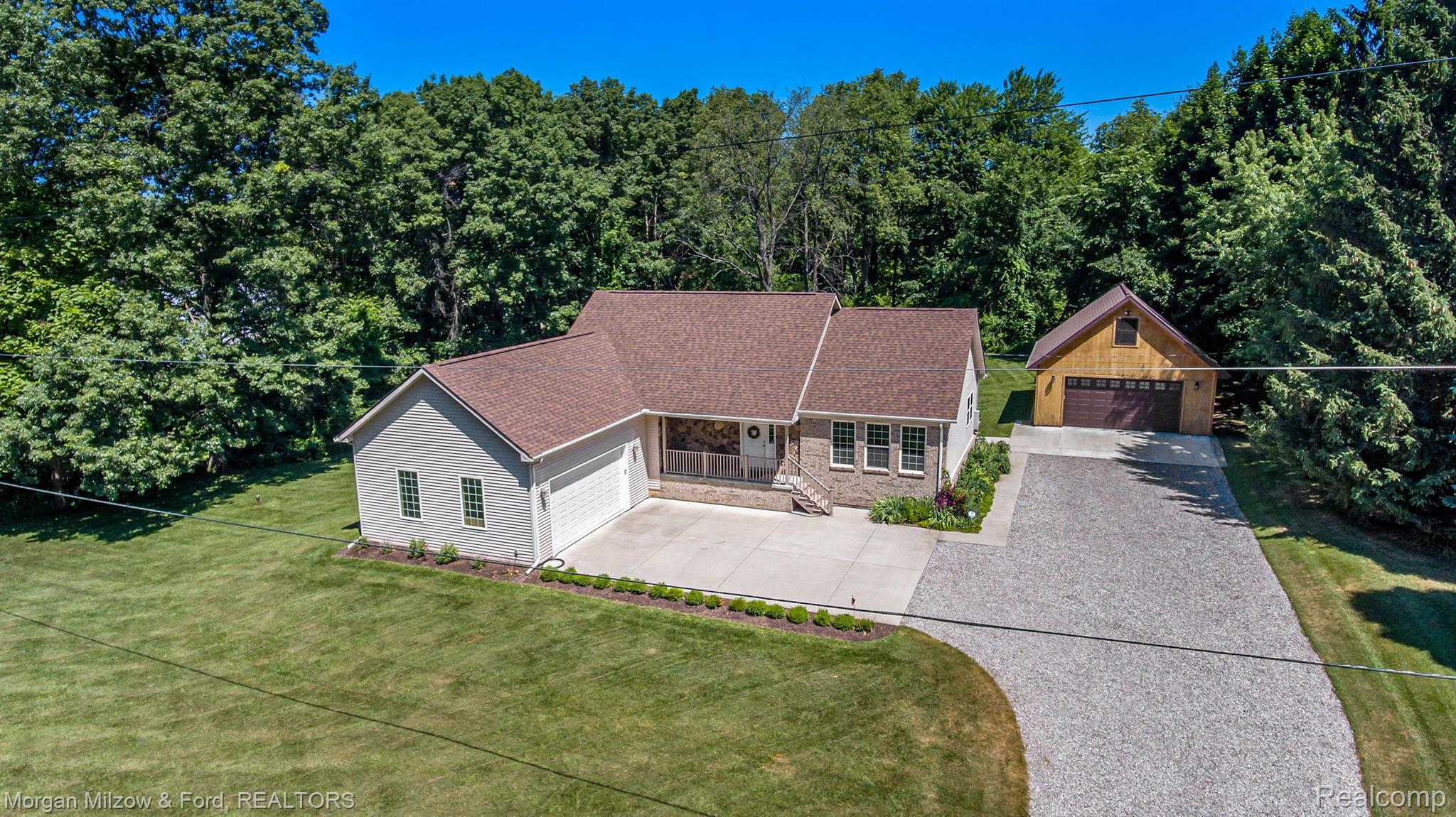 9647 Hadley Road Clarkston, MI 48348 - Photo 1 of 31 Welcome to 9647 Hadley Road!