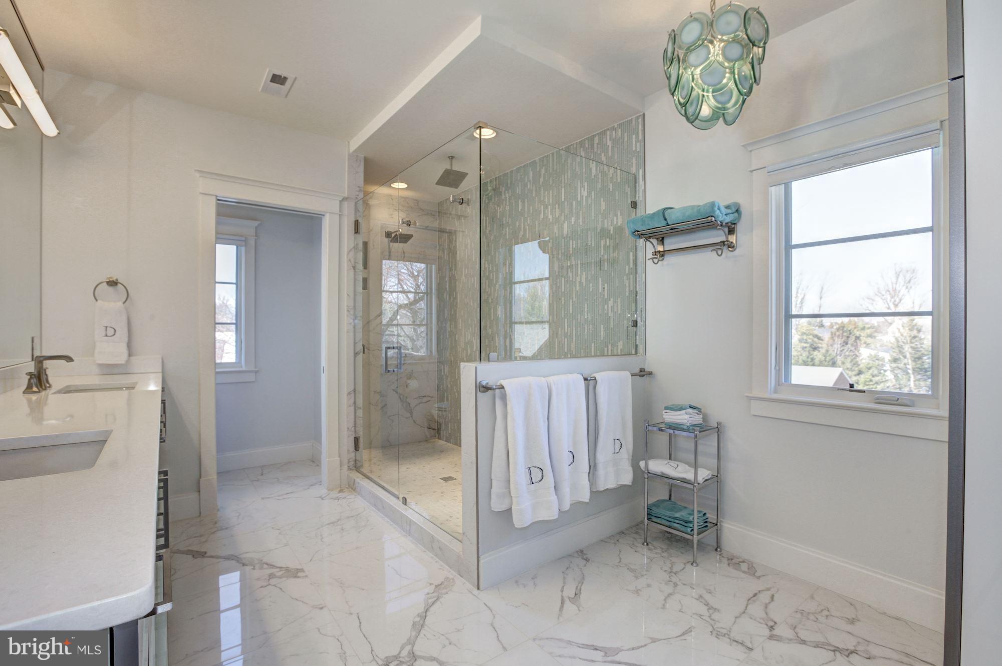 4957 Rock Spring Road Arlington, VA 22207 - Photo 16 of 31 Bath (Master)