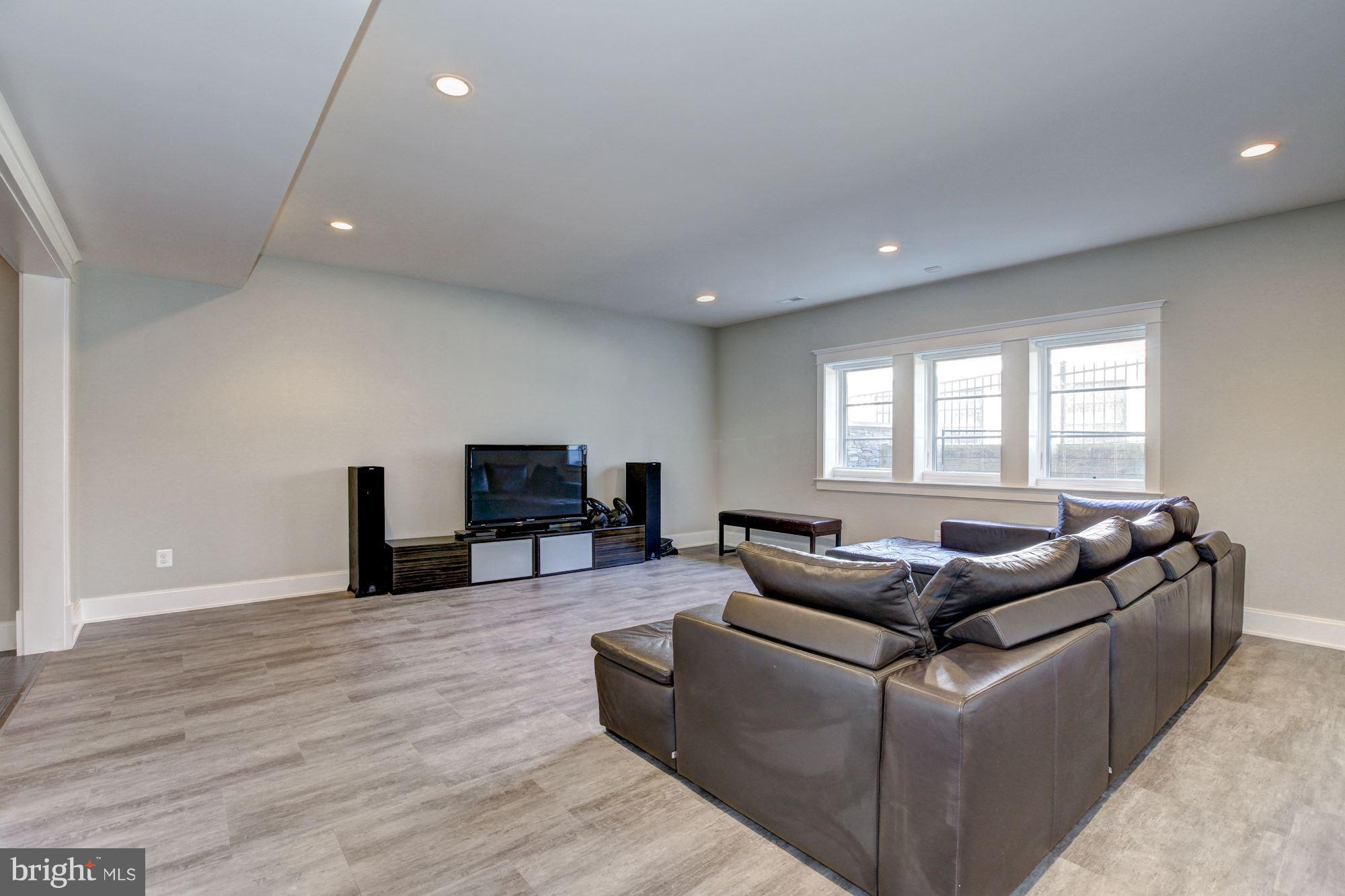 4957 Rock Spring Road Arlington, VA 22207 - Photo 23 of 31 Recreation Room