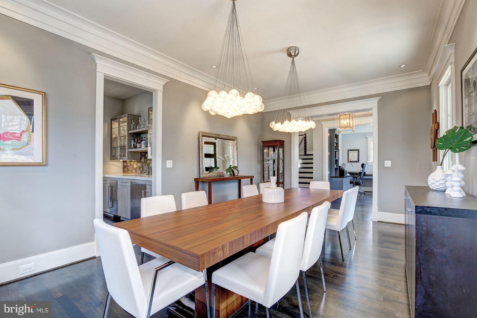 4957 Rock Spring Road Arlington, VA 22207 - Photo 4 of 31 Dining Room