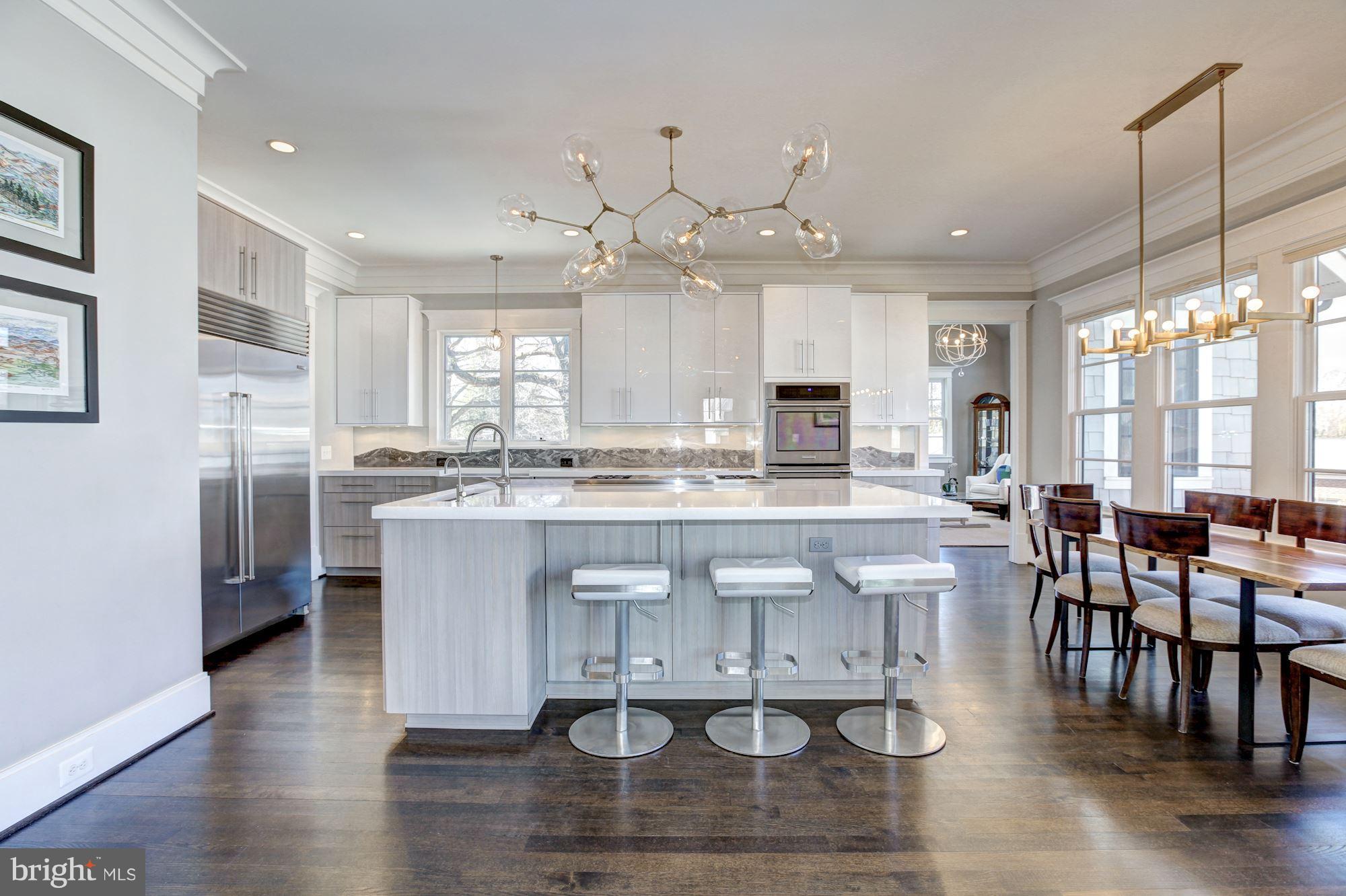 4957 Rock Spring Road Arlington, VA 22207 - Photo 6 of 31 Gourmet Kitchen