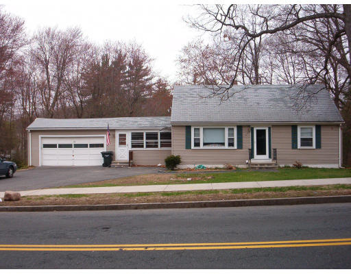 608 Cooley Street Springfield, MA 01118 - Photo 1 of 1 Gallery Image 1