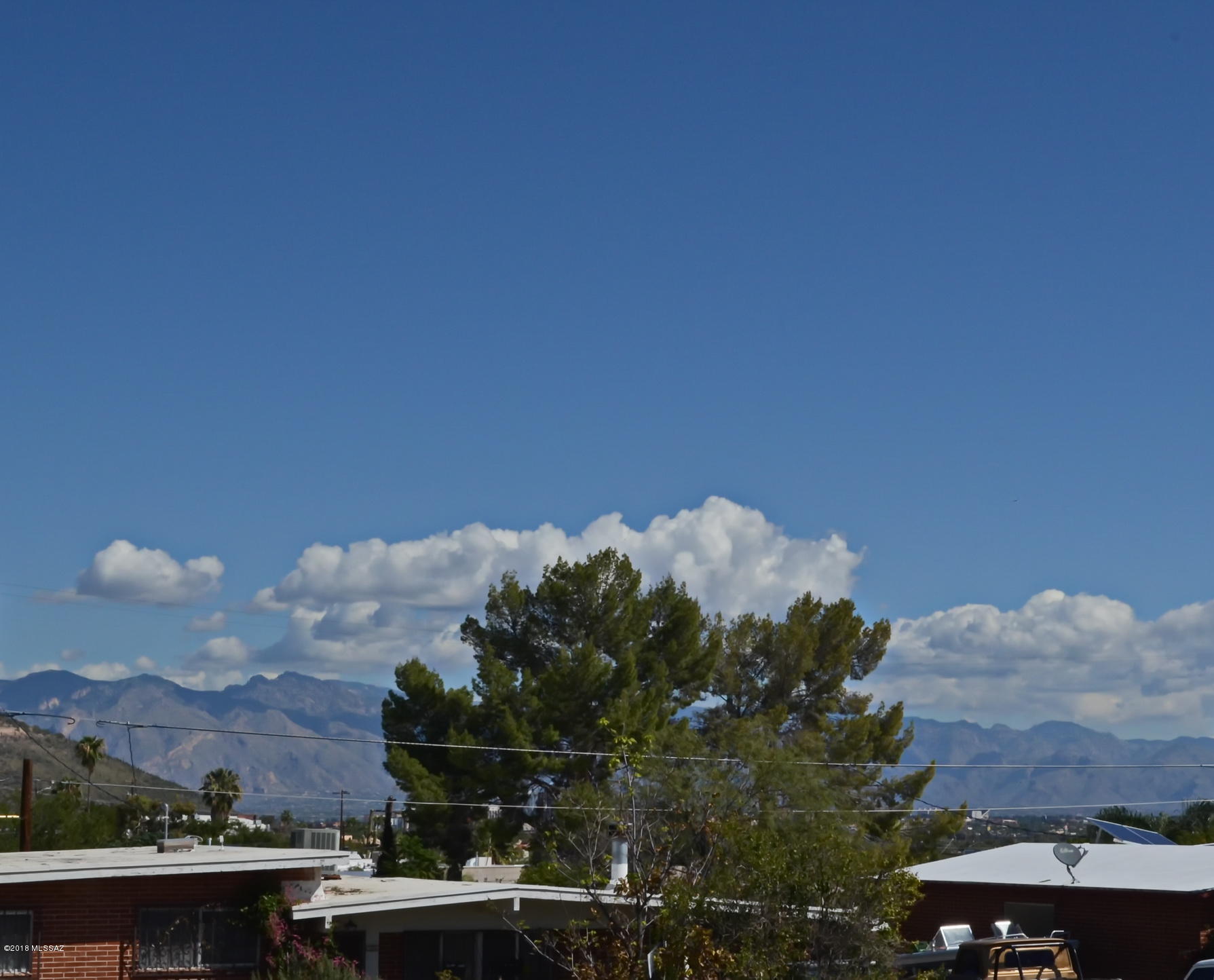 1851 West Camelot Road Tucson, AZ 85713 - Photo 5 of 29