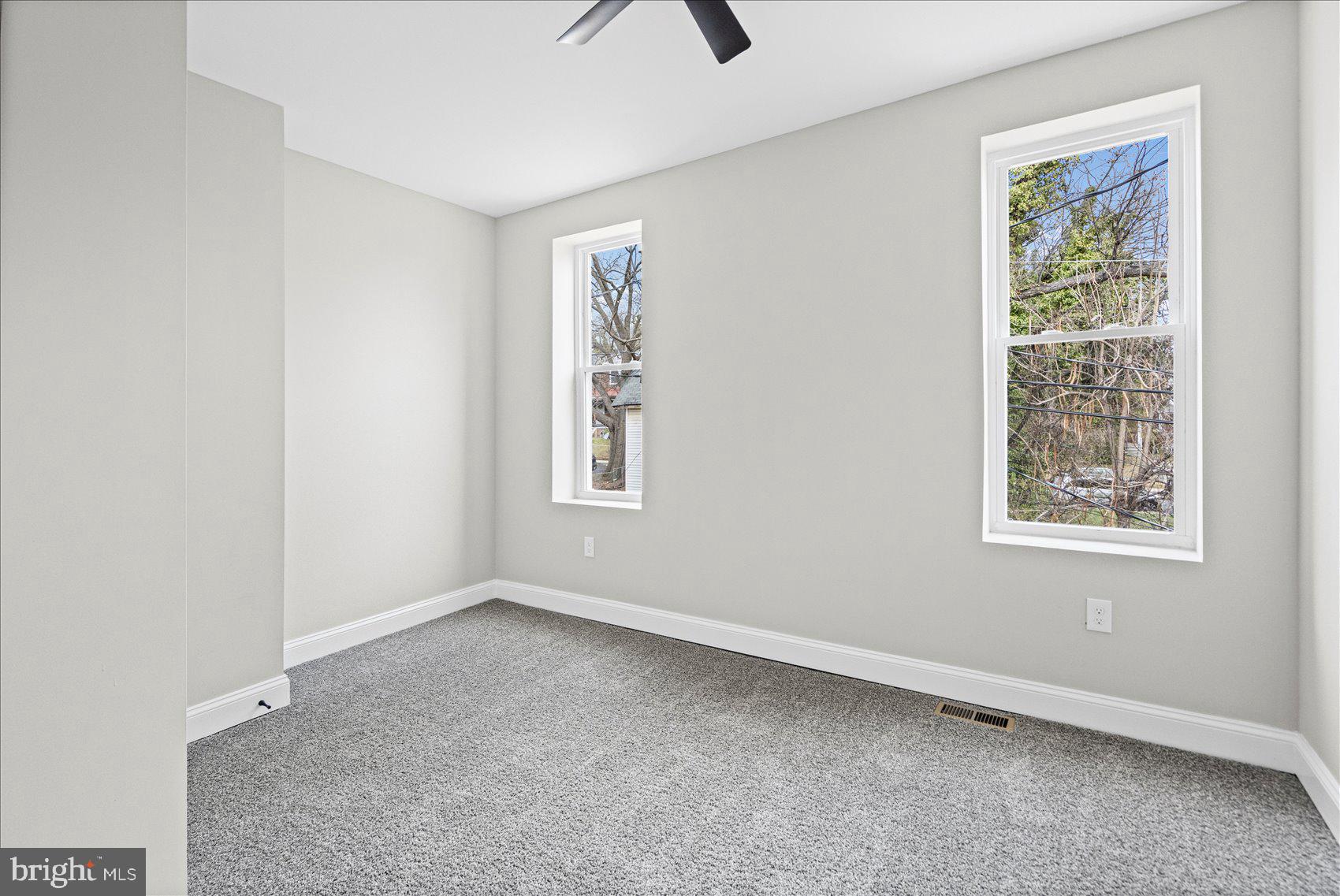 712 East 41st Street Baltimore, MD 21218 - Photo 19 of 37