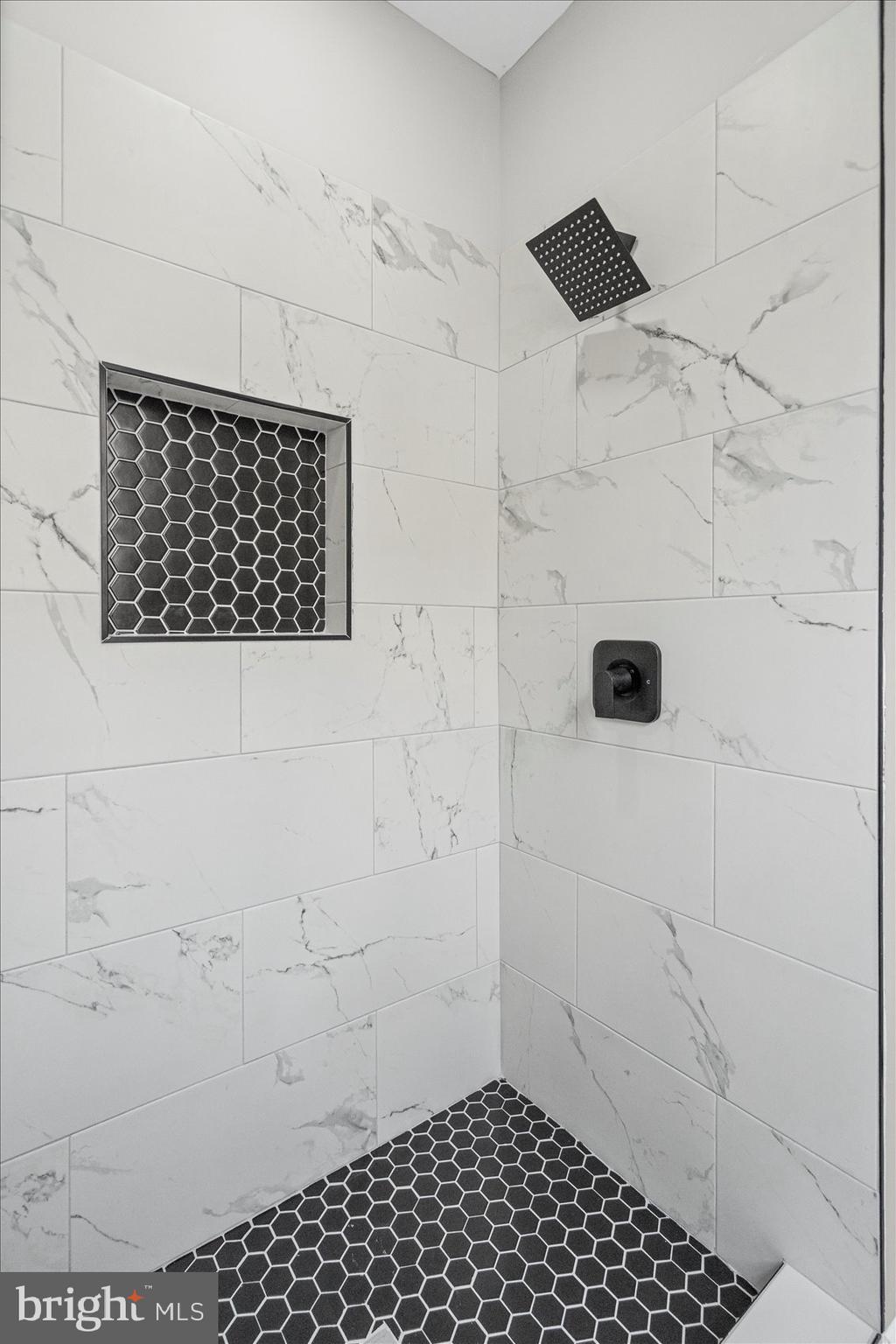 712 East 41st Street Baltimore, MD 21218 - Photo 23 of 37