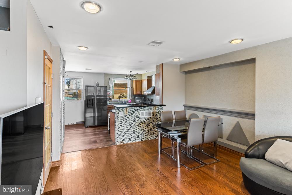 3271 Comly Road Philadelphia, PA 19154 - Photo 3 of 31