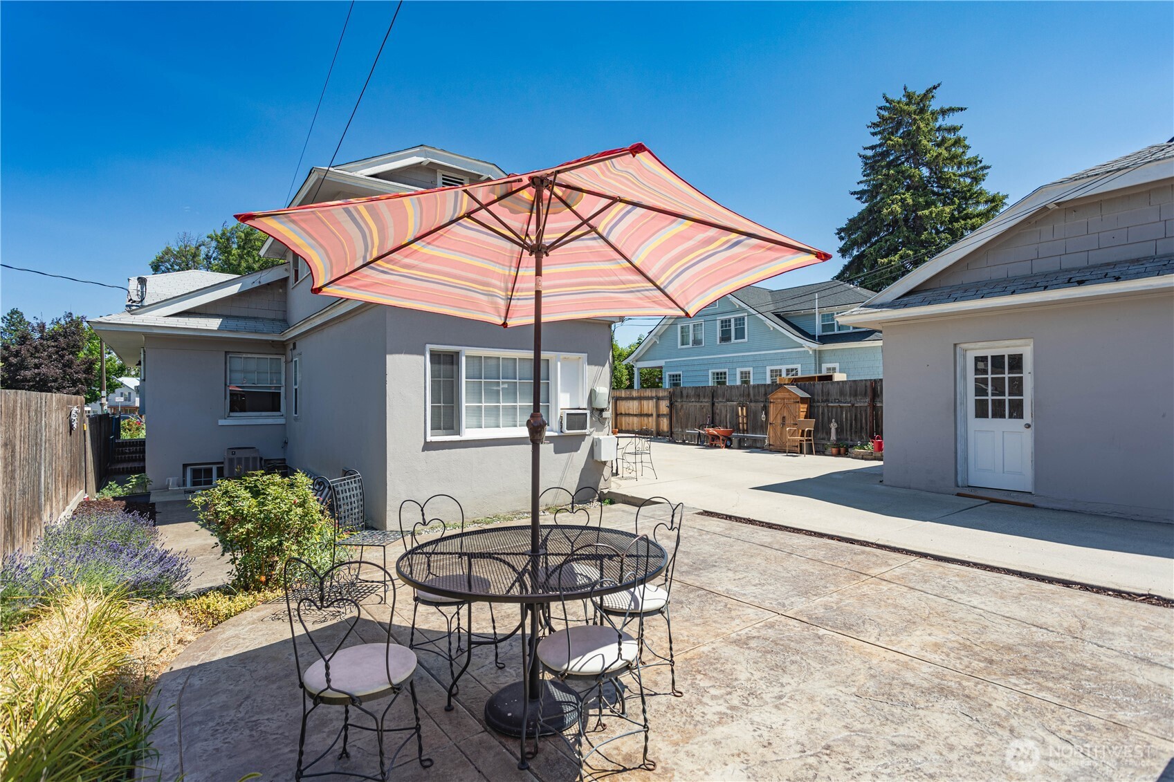 146 South Delaware Avenue Wenatchee, WA 98801 - Photo 24 of 36