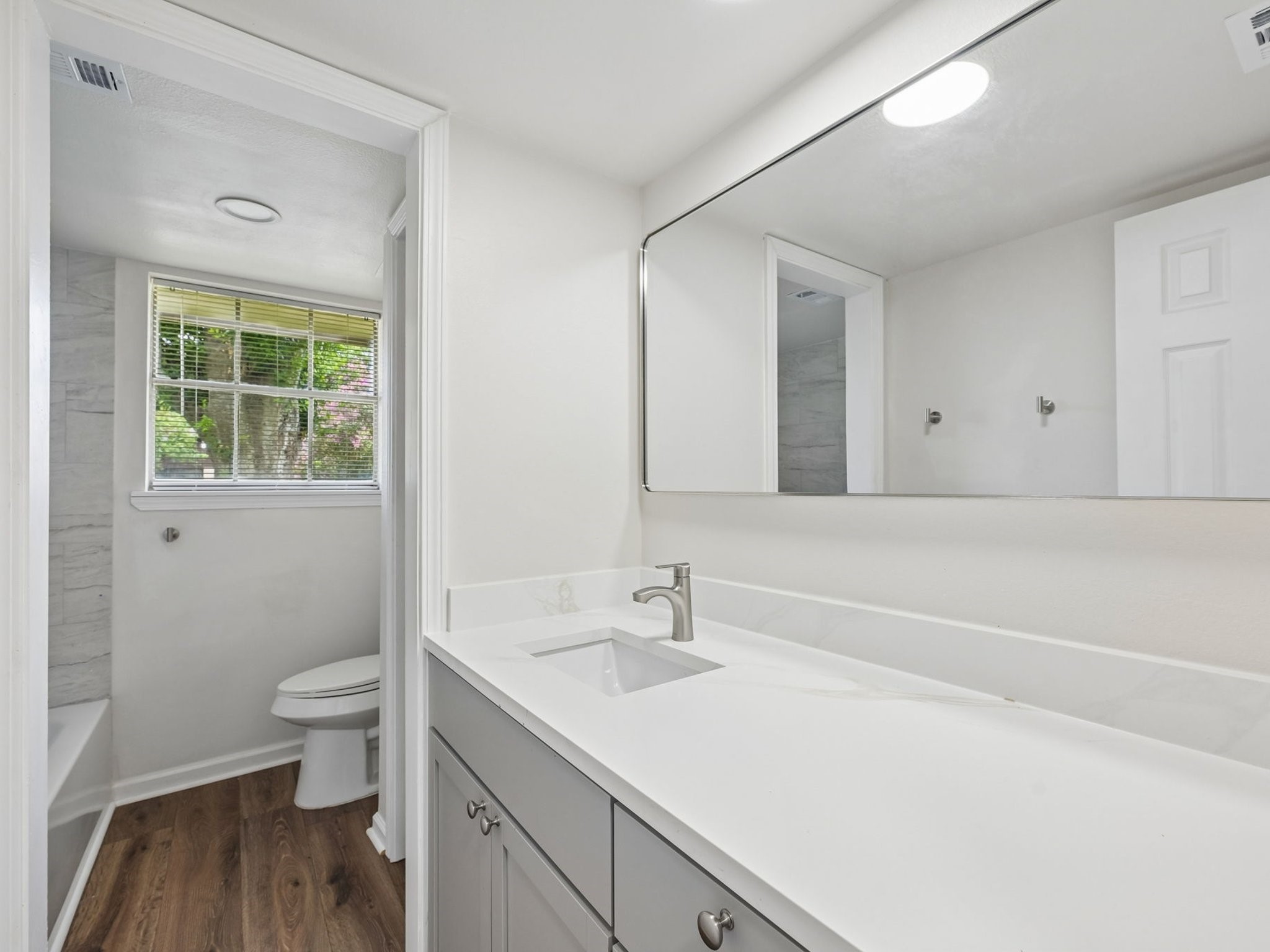 7110 Log View Drive Houston, TX 77040 - Photo 27 of 32