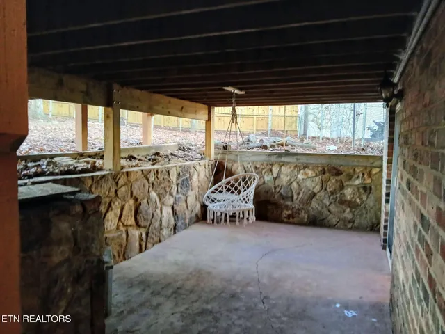 $375,000 | 7944 Whitcomb Road, Powell, TN 37849