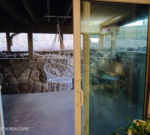 $355,000 | 7944 Whitcomb Road, Powell, TN 37849