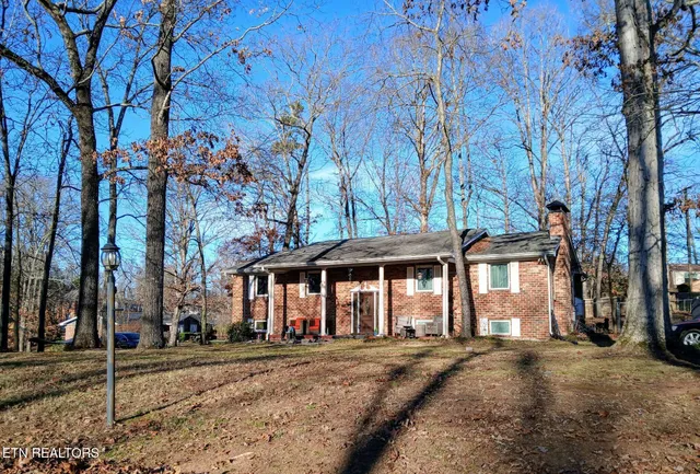$375,000 | 7944 Whitcomb Road, Powell, TN 37849