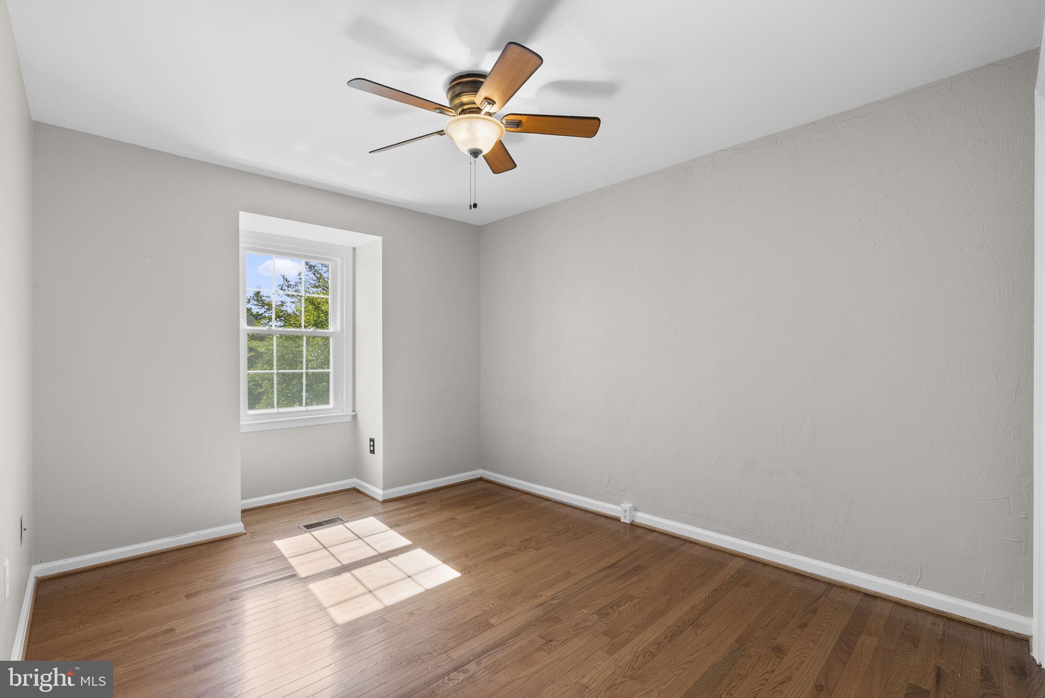 8004 Broken Reed Court Frederick, MD 21701 - Photo 26 of 49 Bedroom #2