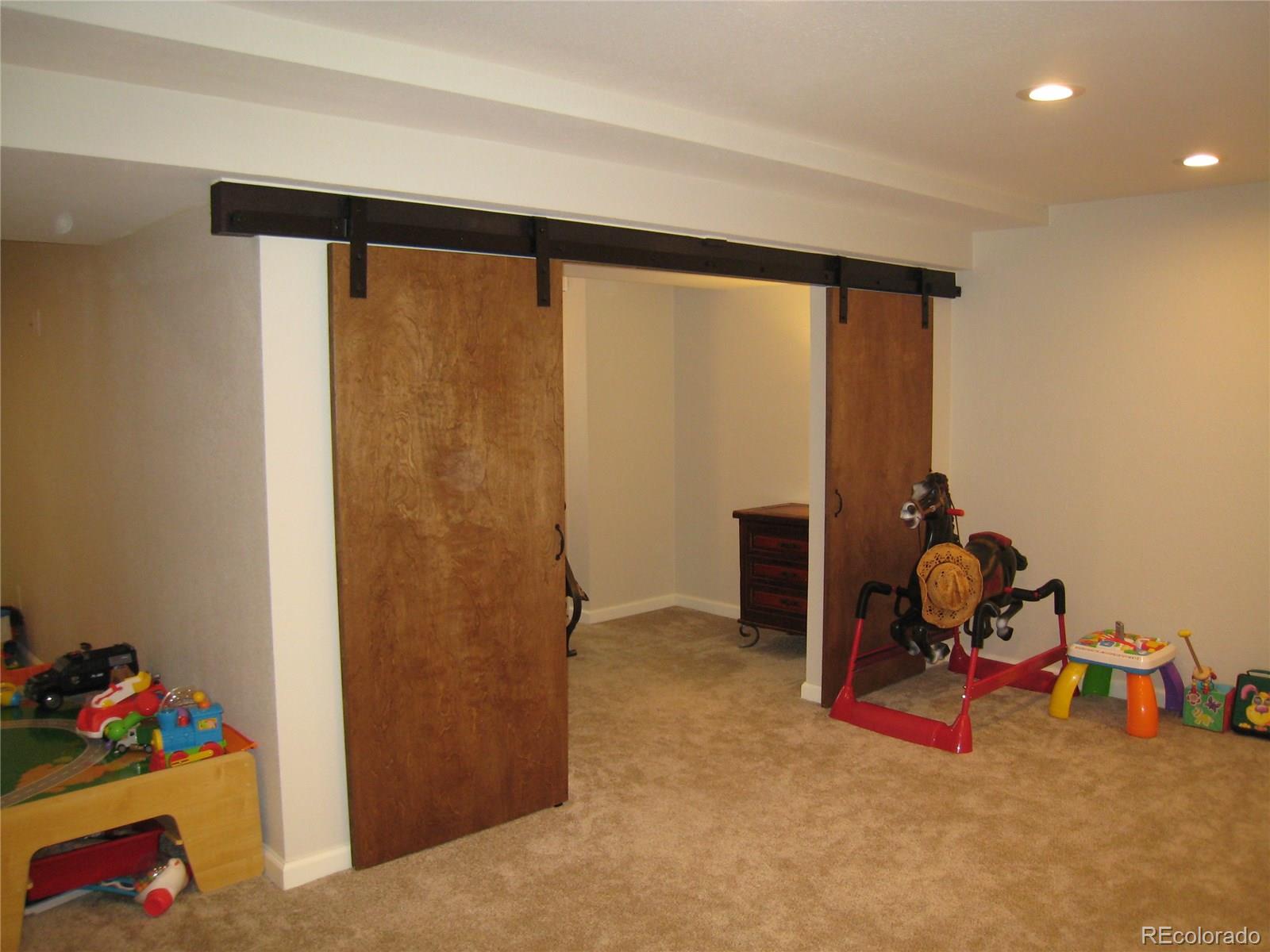1601 Red Fox Place Highlands Ranch, CO 80126 - Photo 20 of 23 Gallery Image 20