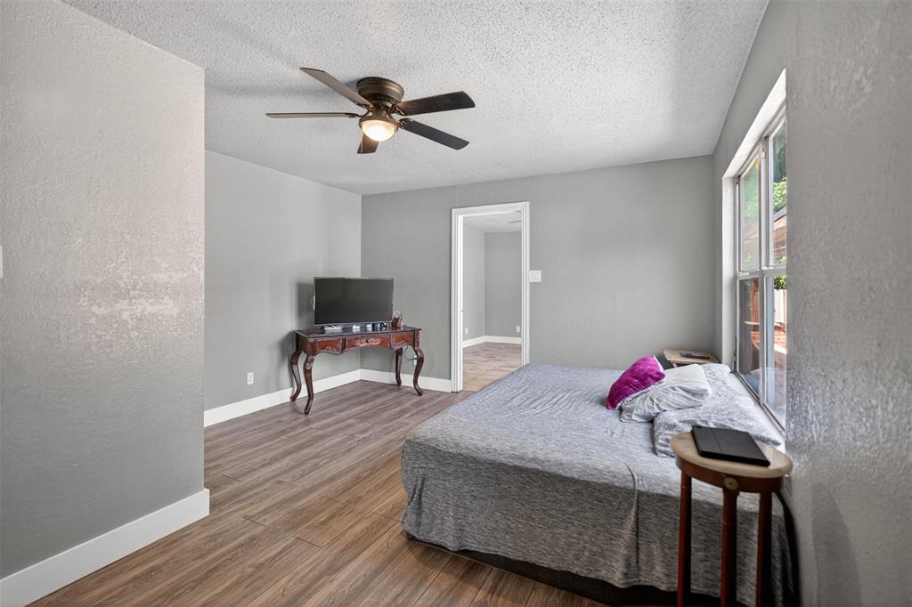 604 Graham Street Cleburne, TX 76033 - Photo 17 of 30