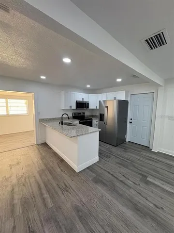 $2,100 | 1232 Elinore Drive, Orlando, FL 32808