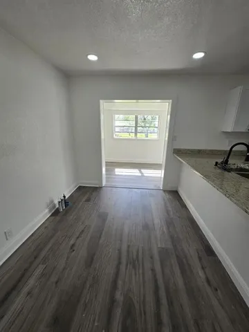 $2,100 | 1232 Elinore Drive, Orlando, FL 32808