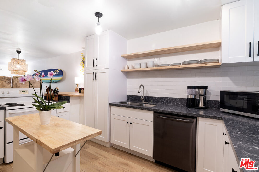 6479 Kanan Dume Road, Unit 24 Malibu, CA 90265 - Photo 12 of 52