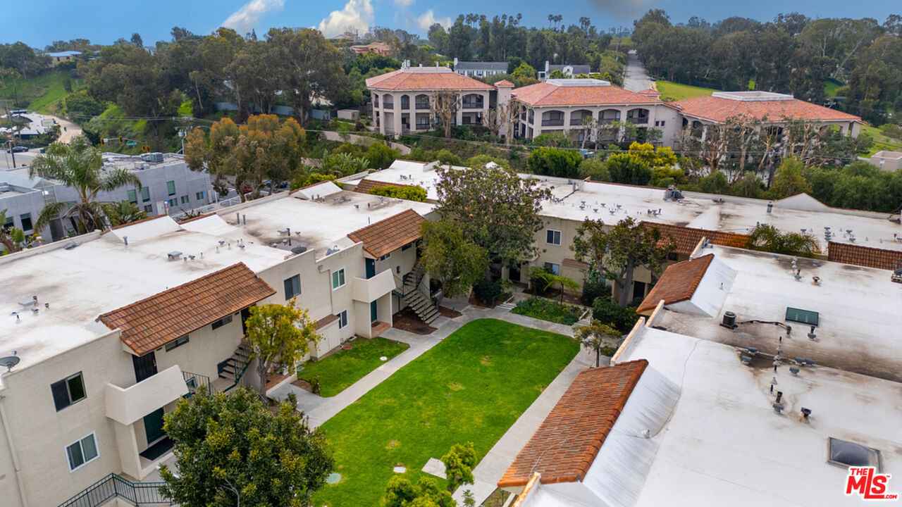 6479 Kanan Dume Road, Unit 24 Malibu, CA 90265 - Photo 6 of 52