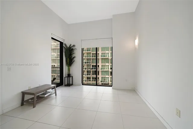 $410,000 | 31 Southeast 6th Street, Unit 2706, Miami, FL 33131