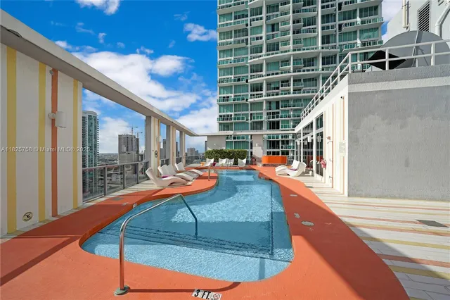 $410,000 | 31 Southeast 6th Street, Unit 2706, Miami, FL 33131