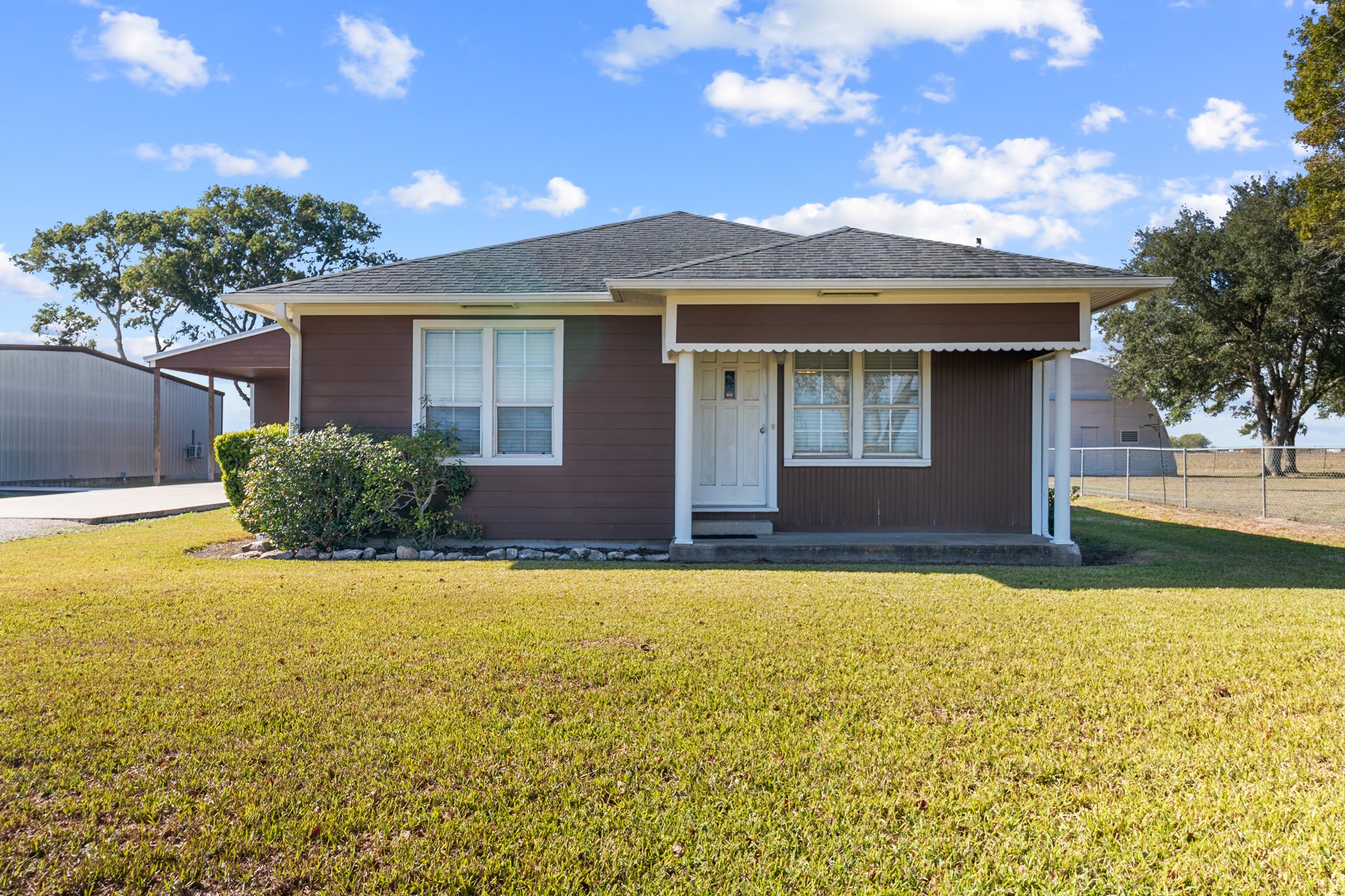 1112 South FM 441 Road Louise, TX 77455 - Photo 4 of 42