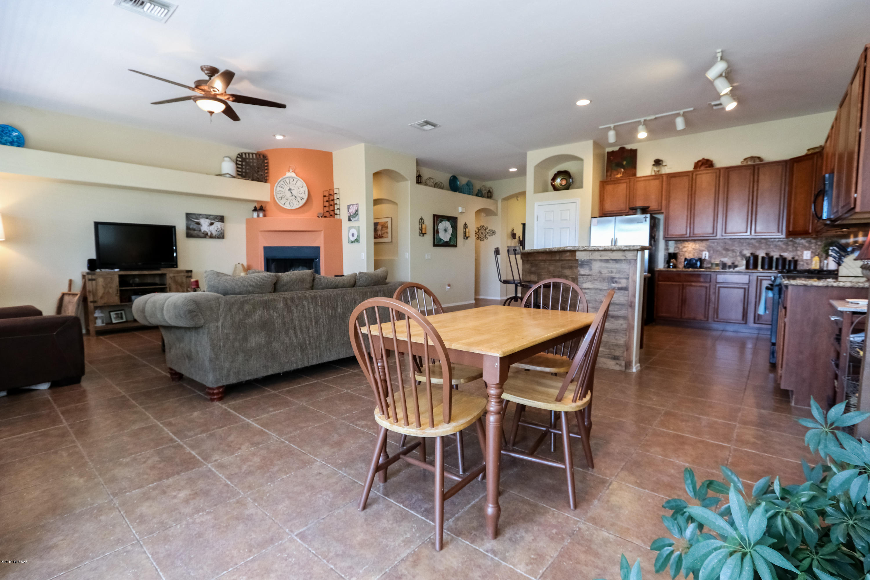 10834 South Heart Break Ridge Place Vail, AZ 85641 - Photo 10 of 43