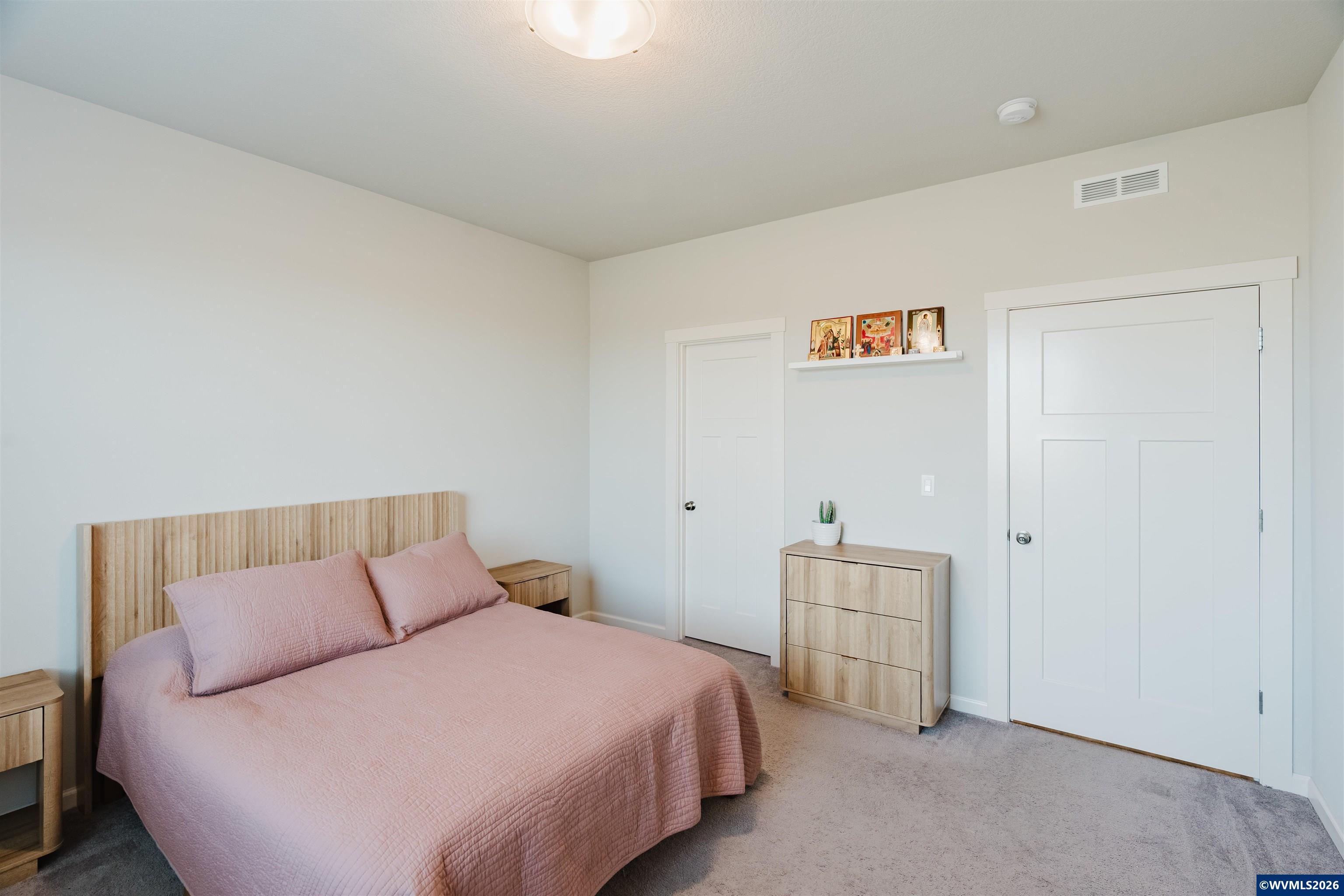 210 Walnut Street Mount Angel, OR 97362 - Photo 22 of 46