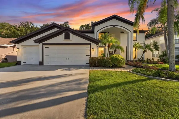 $879,000 | 10102 Vista Pointe Drive, Tampa, FL 33635