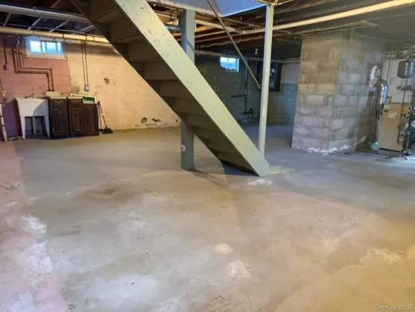 $419,000 | 10 Phillips Street, Red Hook, NY 12571