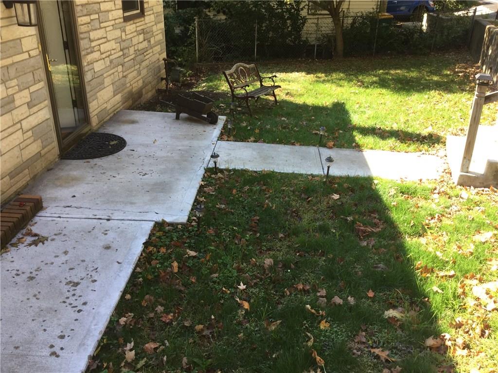 423 Jacks Run Road Pittsburgh, PA 15202 - Photo 3 of 24 Gallery Image 3