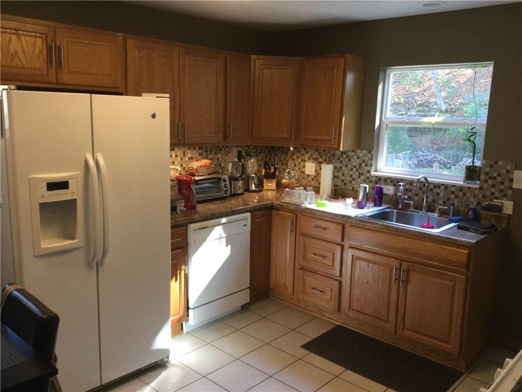423 Jacks Run Road Pittsburgh, PA 15202 - Photo 7 of 24 Gallery Image 7