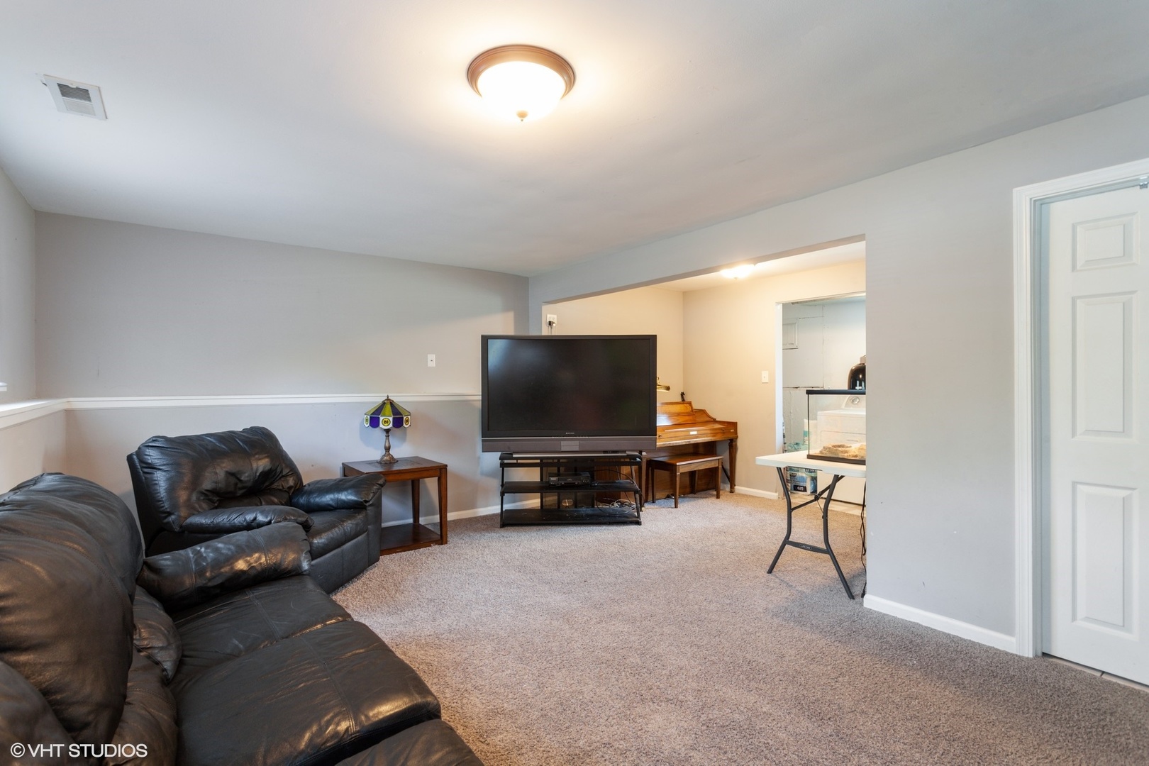 201 Hadleigh Road Bolingbrook, IL 60440 - Photo 11 of 14